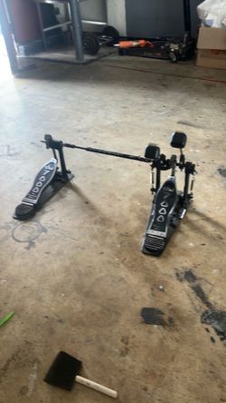 DW 7000 •••Double Base Kickers