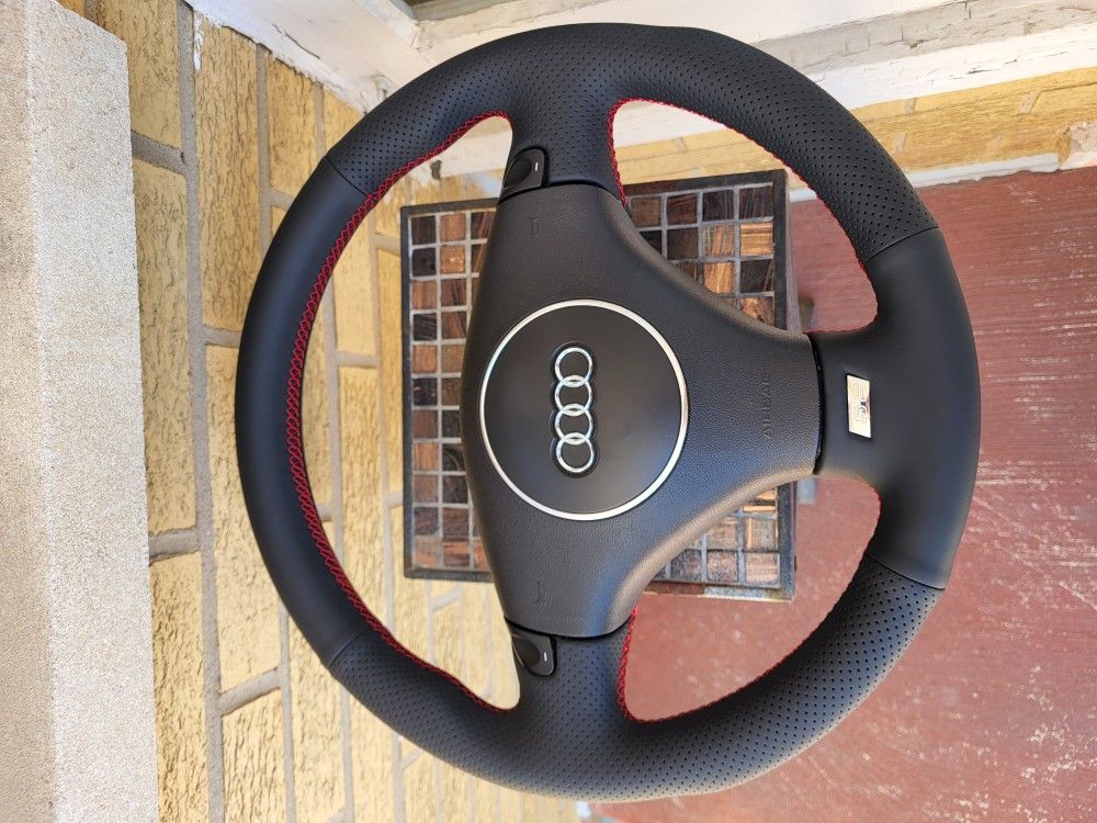 Audi S6 C5 Steering Wheel