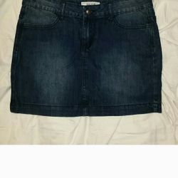 Blue Denim Skirt Size 7/8 Juniors Adam Levine OBO