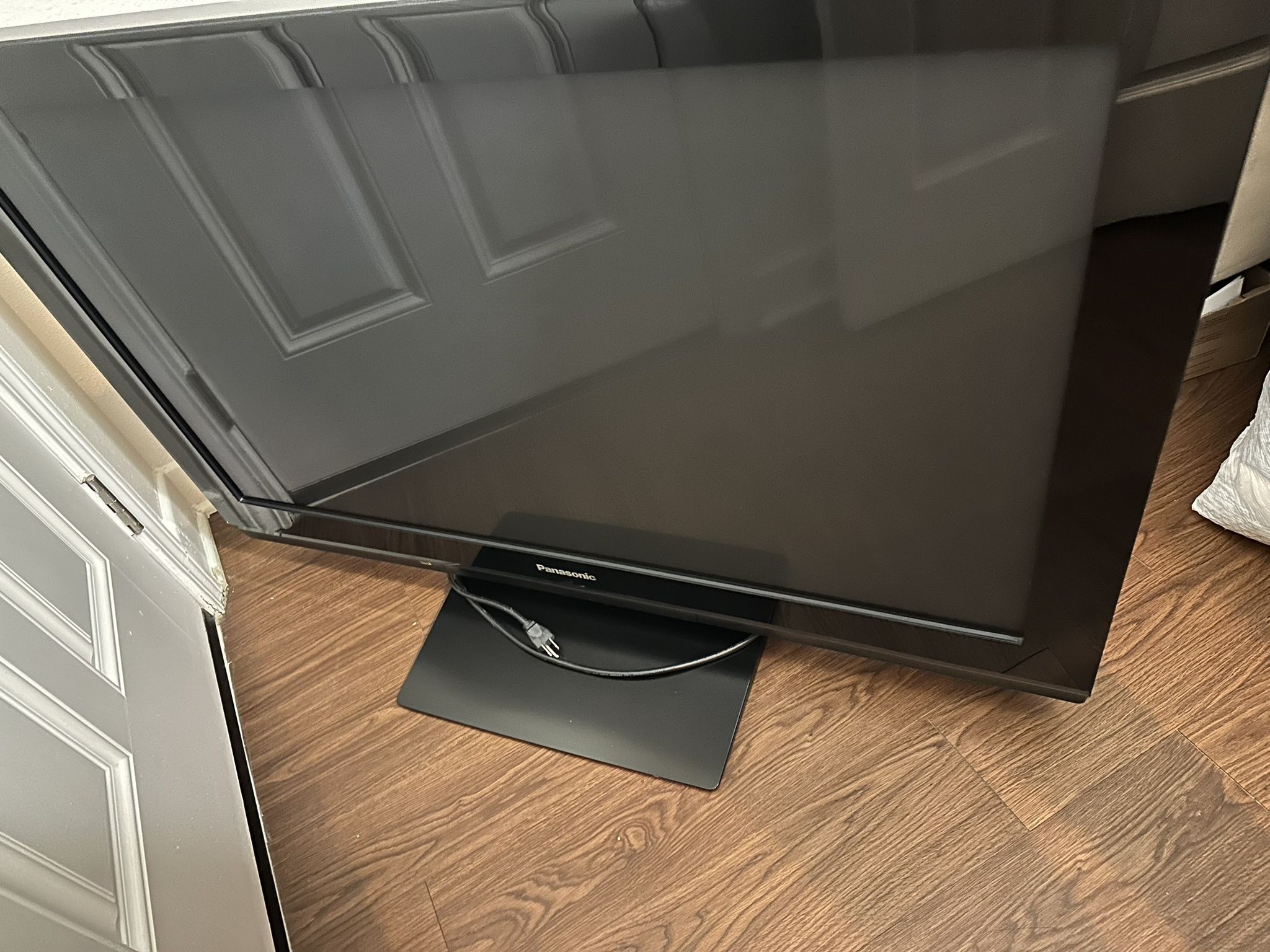 PANASONIC TV 55" (No Smart Tv)
