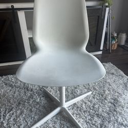 Desk/Accent chair