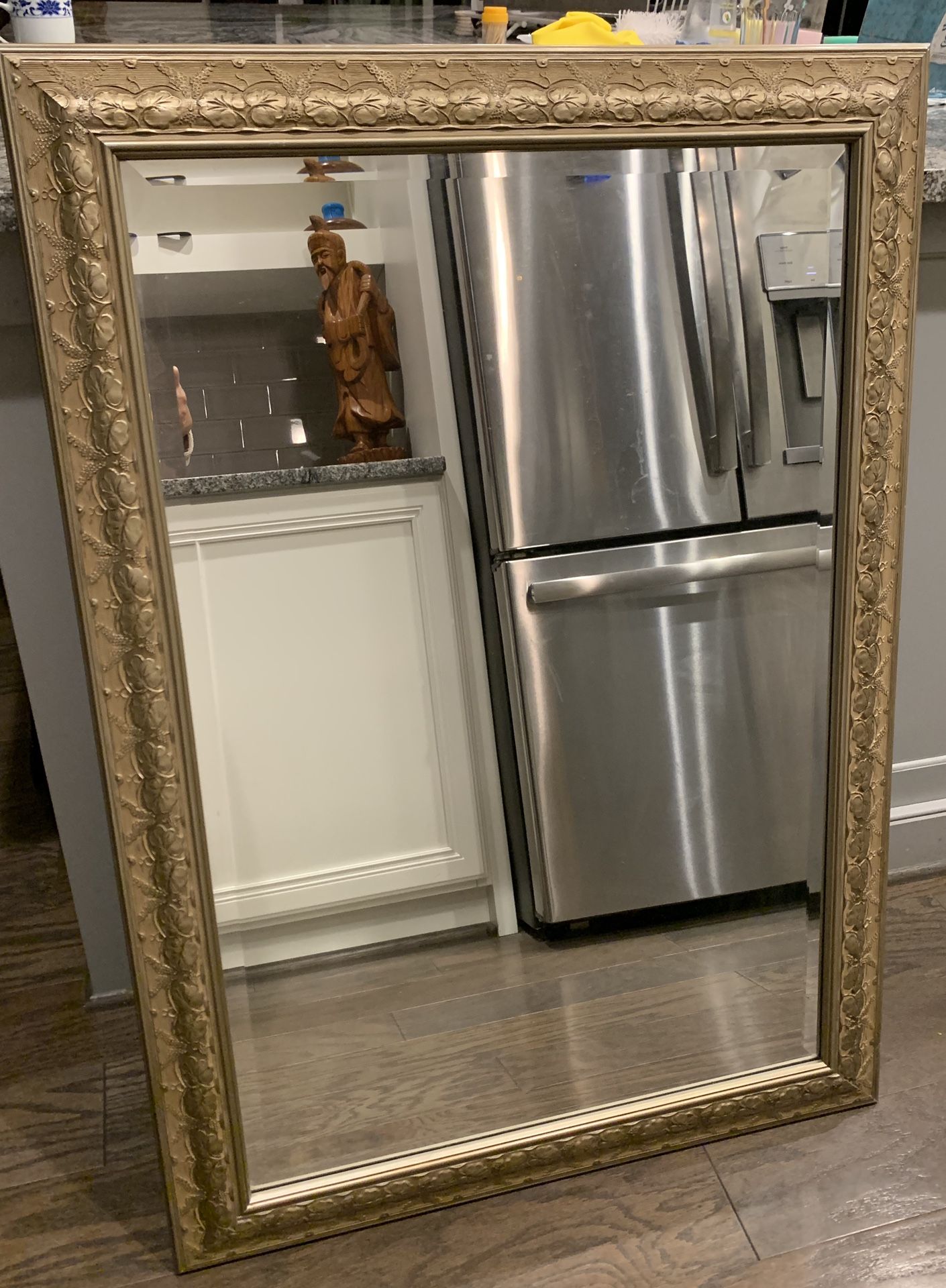 Reduced! Hello 3 beautiful high quality like new mirrors