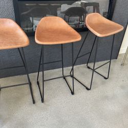 Pottery Barn Set of 4 Leather Bar Stools NEW