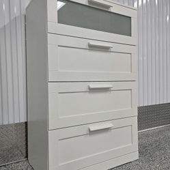 DRESSER - CHEST OF DRAWERS - 4 DEEP DRAWERS & SMOOTH OPENING 