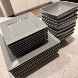 24 Piece Plate & Bowl Set