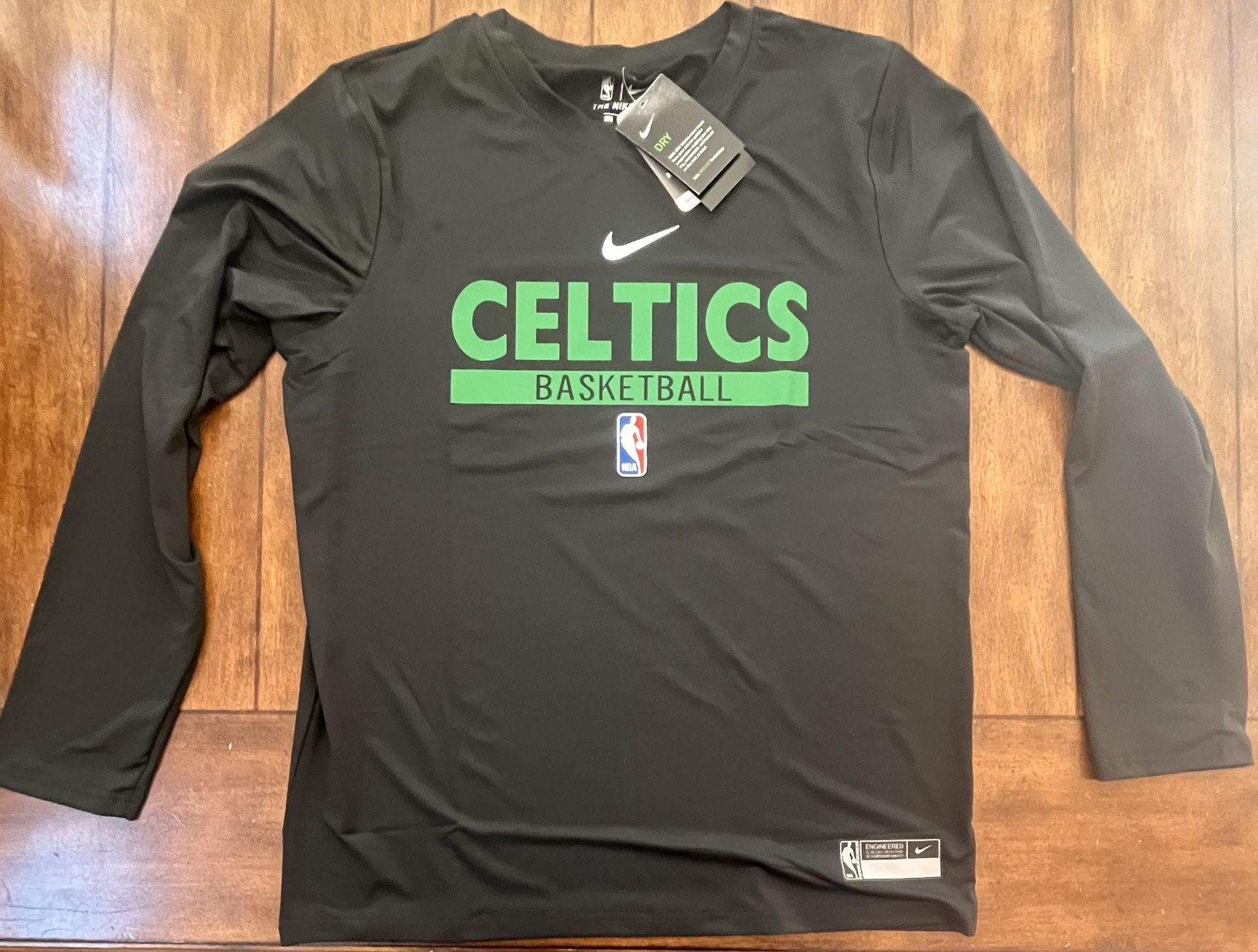 Boston Celtics Adult Large Dri-Fit LONG SLEEVE -NWT
