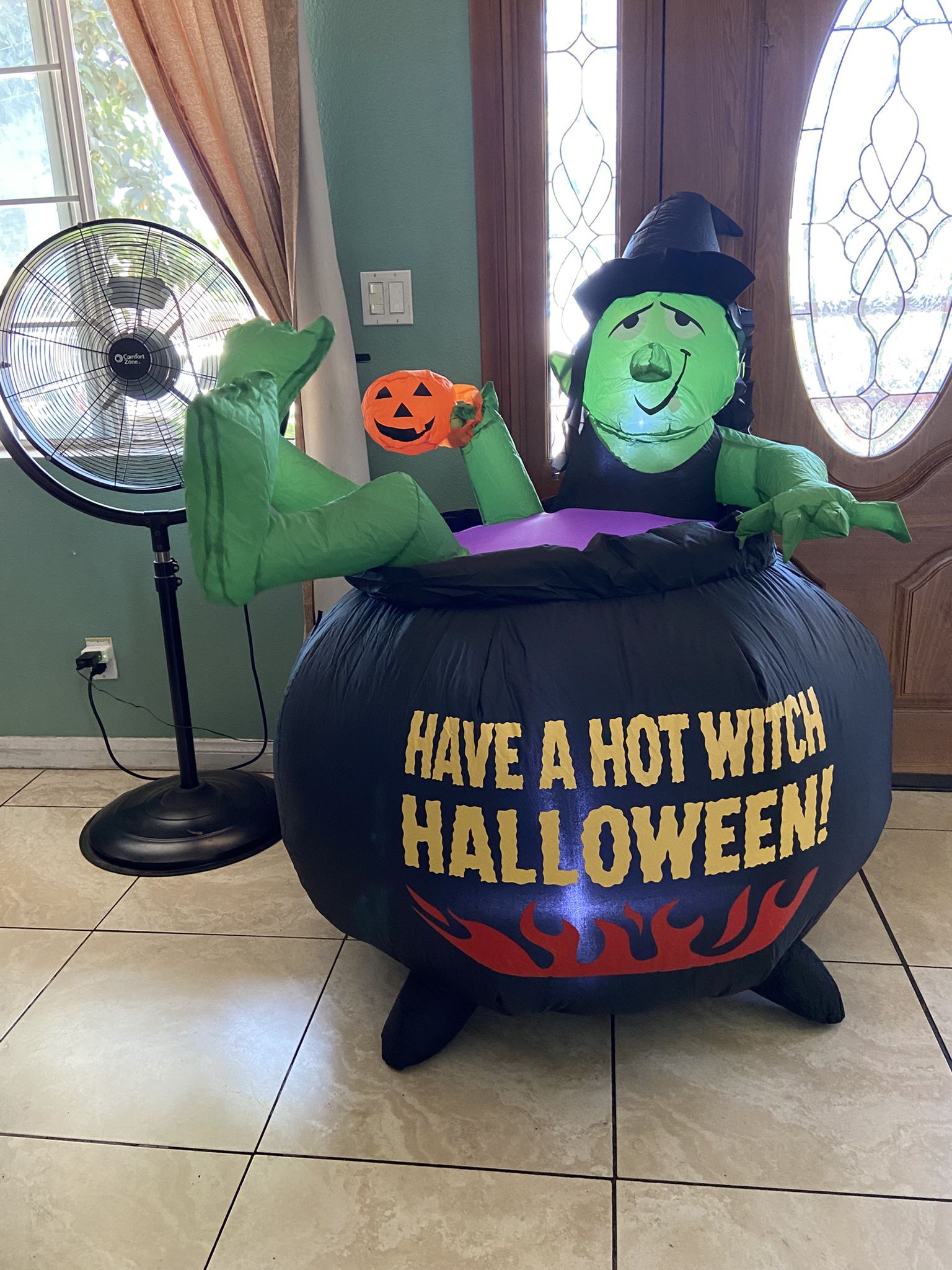 Inflatable Air blown Yard Decor Witch Halloween Witch In Cauldron