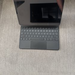 Ipad Pro 11inch 2nd Generation 