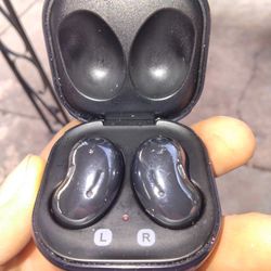Samsung Galaxy Buds Pro 2 Noise Cancelling earbuds