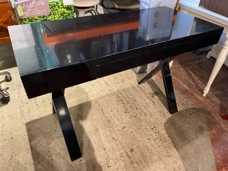 Glossy Black 1 Drawer Desk