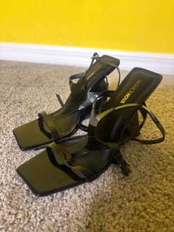 Fashion Nova Black Strappy Heeled Sandals