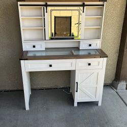 Vanity 