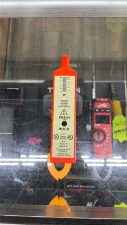 Ac volt meter