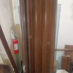 Spectrum Woodshire Folding Door