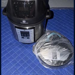 2-In-1 Air Fryer & Pressure Cooker (New)