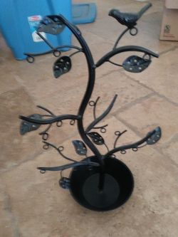 Earing necklace holder