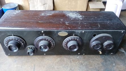 VINTAGE ATWATER KENT RECEIVER MODEL 10 TUBERADIO RECEIVER