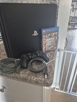 PS4 PRO