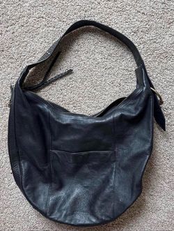 Lucky brand purse