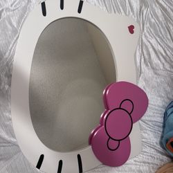 Hello Kitty Mirror 
