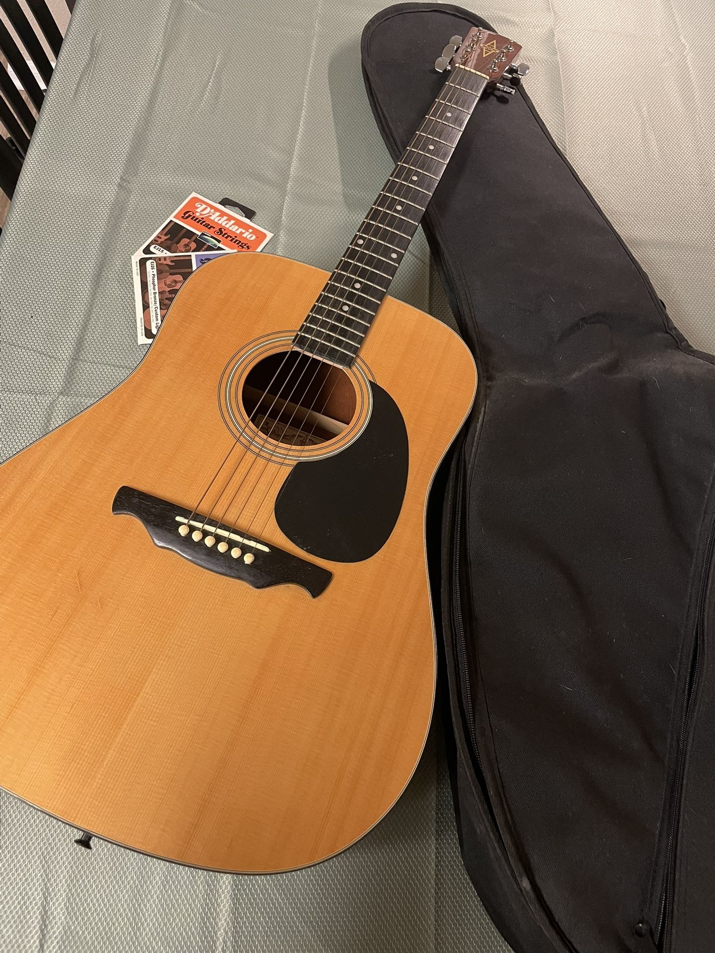 Alvarez Acoustic Six String Guitar With Case