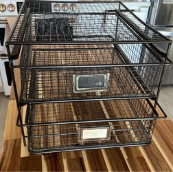 Metal mesh wire 2 drawers organizer