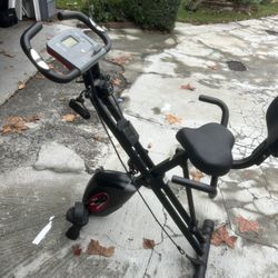 Exercise Bike “ADVENOR” 