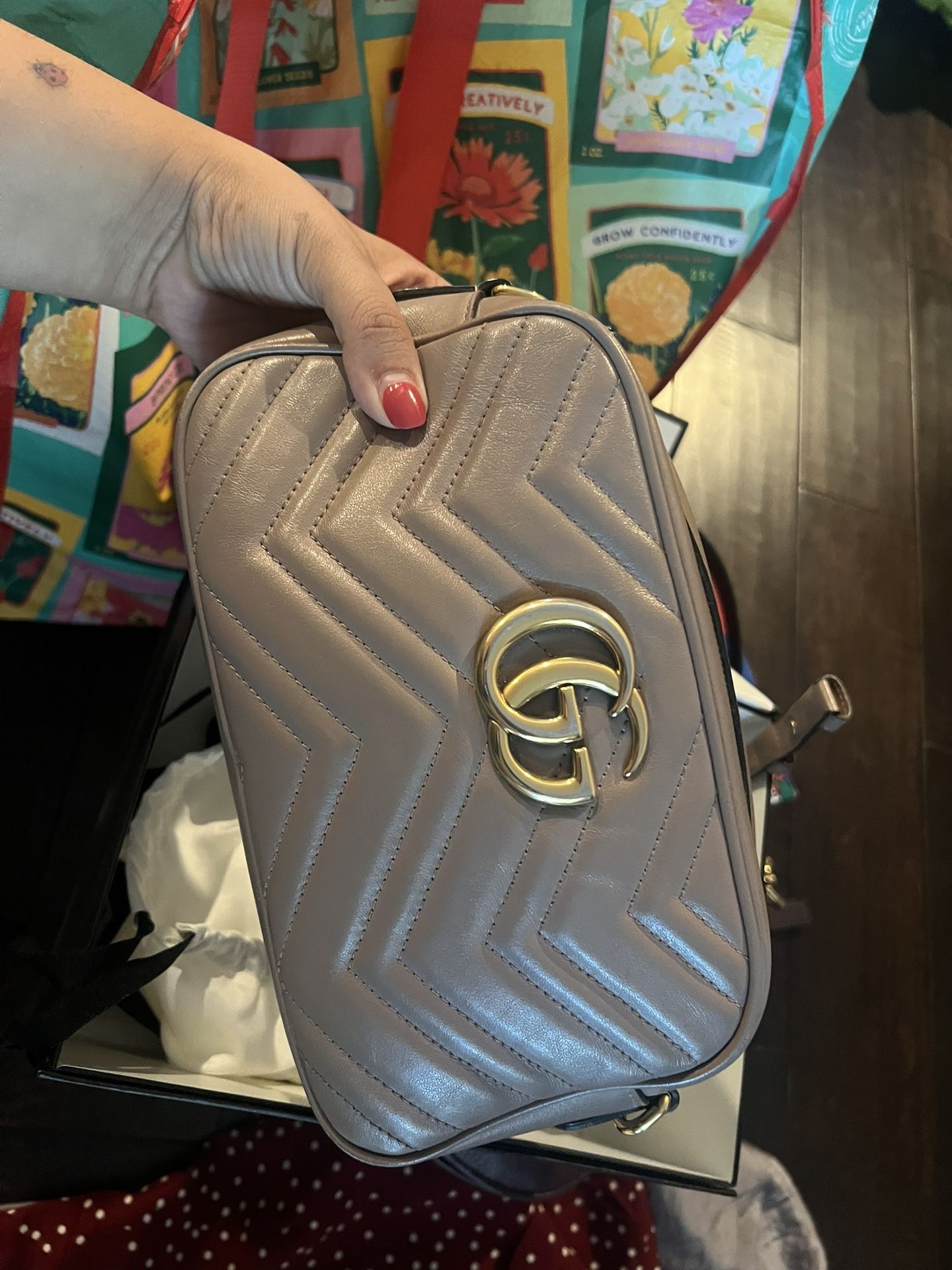 Authentic Gucci 