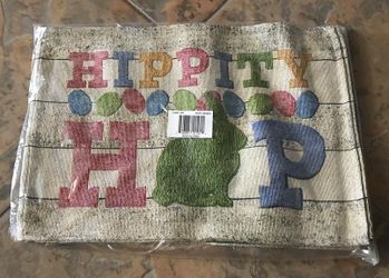 Hippity Hop Eater Bunny Set of 4 Fabric 19" x 13" Placemats NEW in Package!