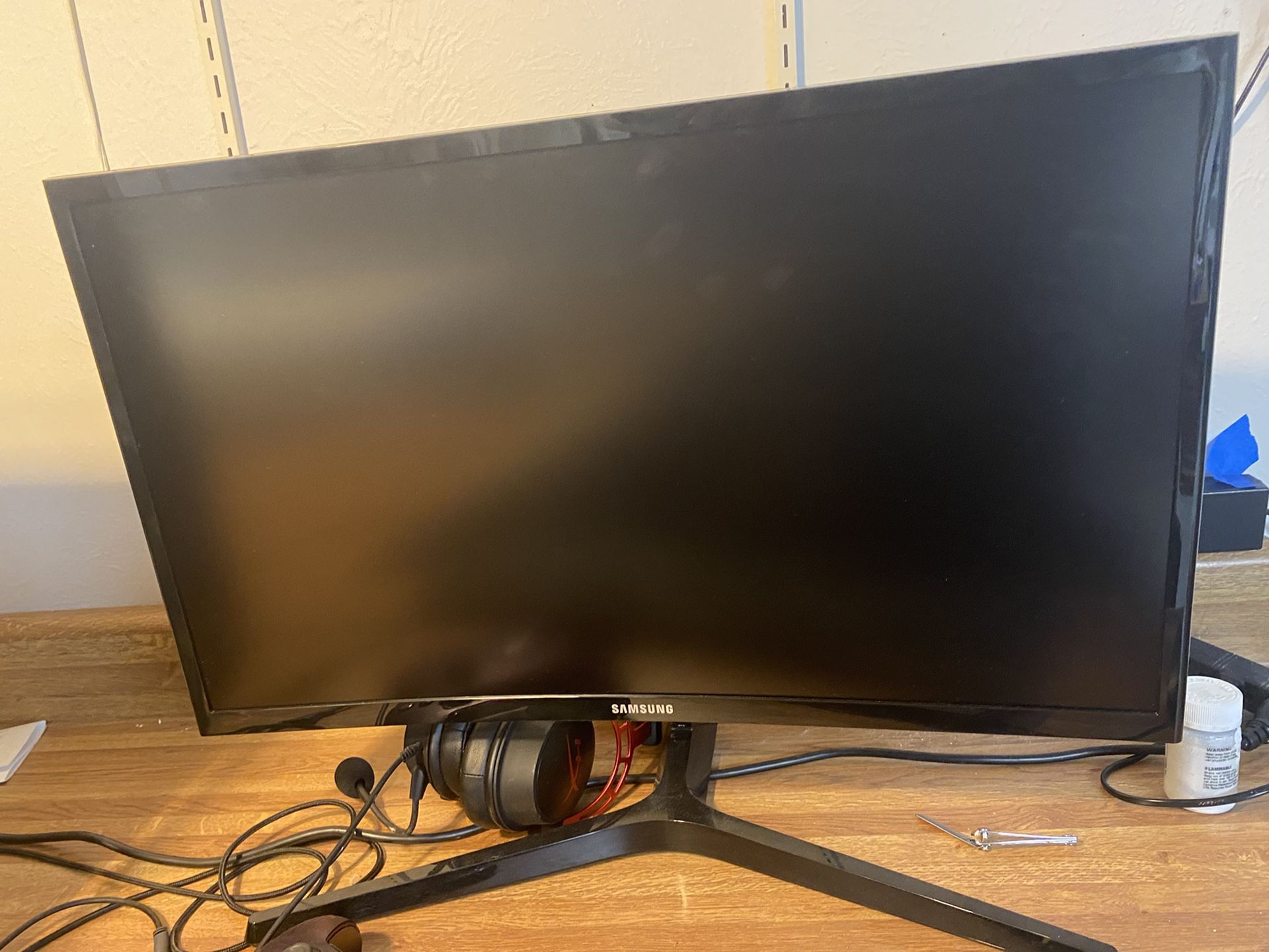 Samsung 24” 144hz Monitor C24rg50fqn