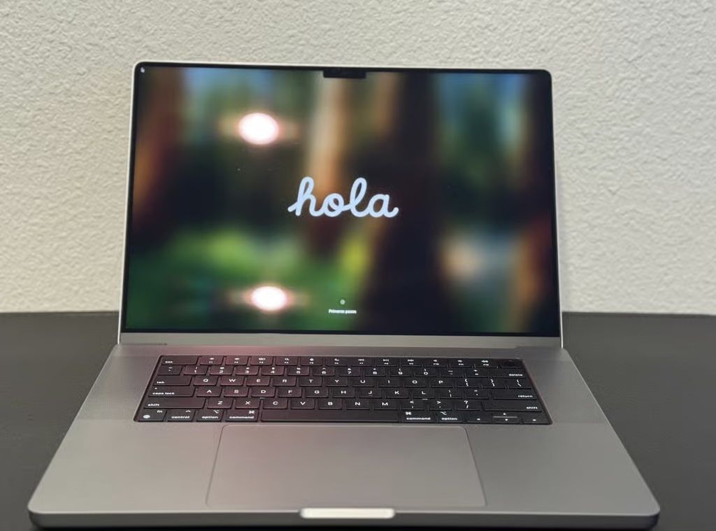 MacBook Pro 2021 - 16" - M1 Pro - 32GB RAM - 512GB - Excellent Condition