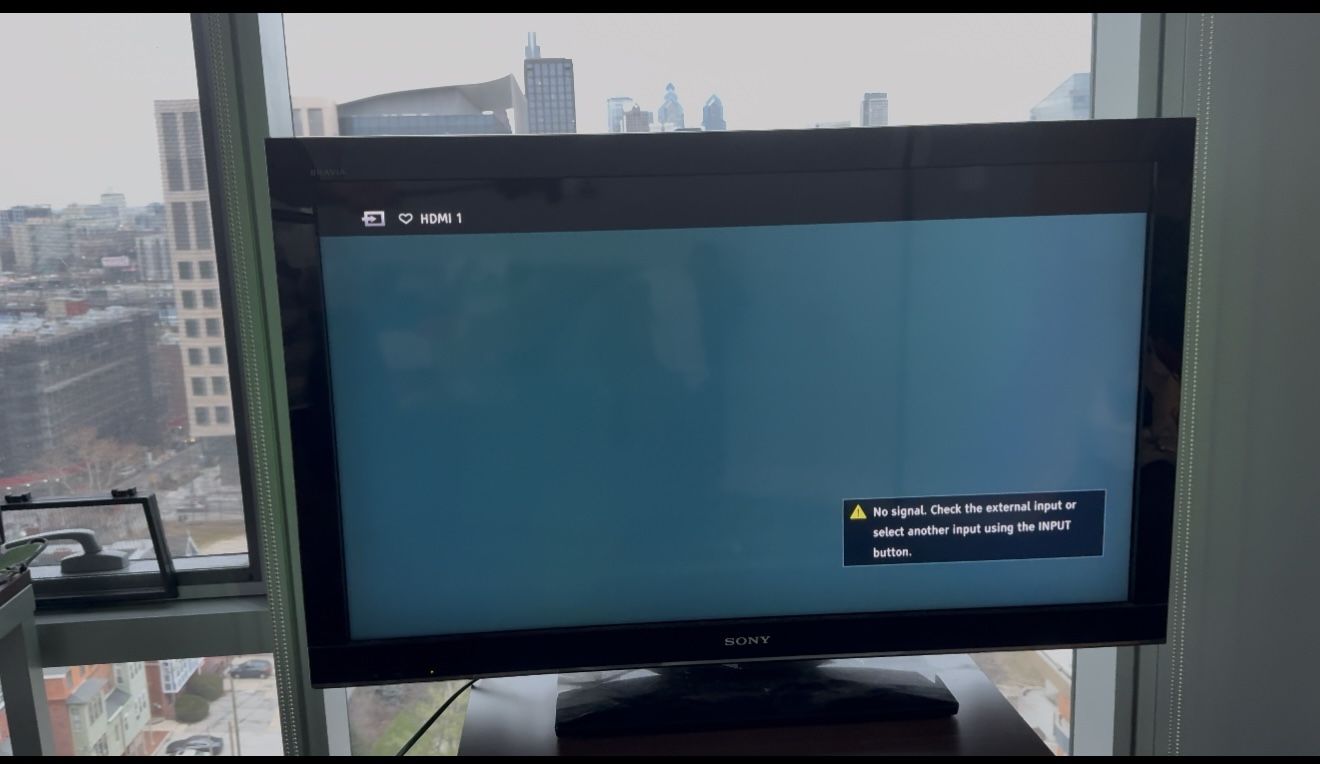 Sony Bravia 40 inch HDTV KDL-40BX450 with LED Backlight