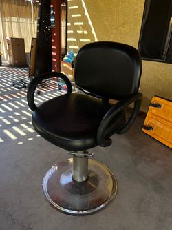 Barber chair
