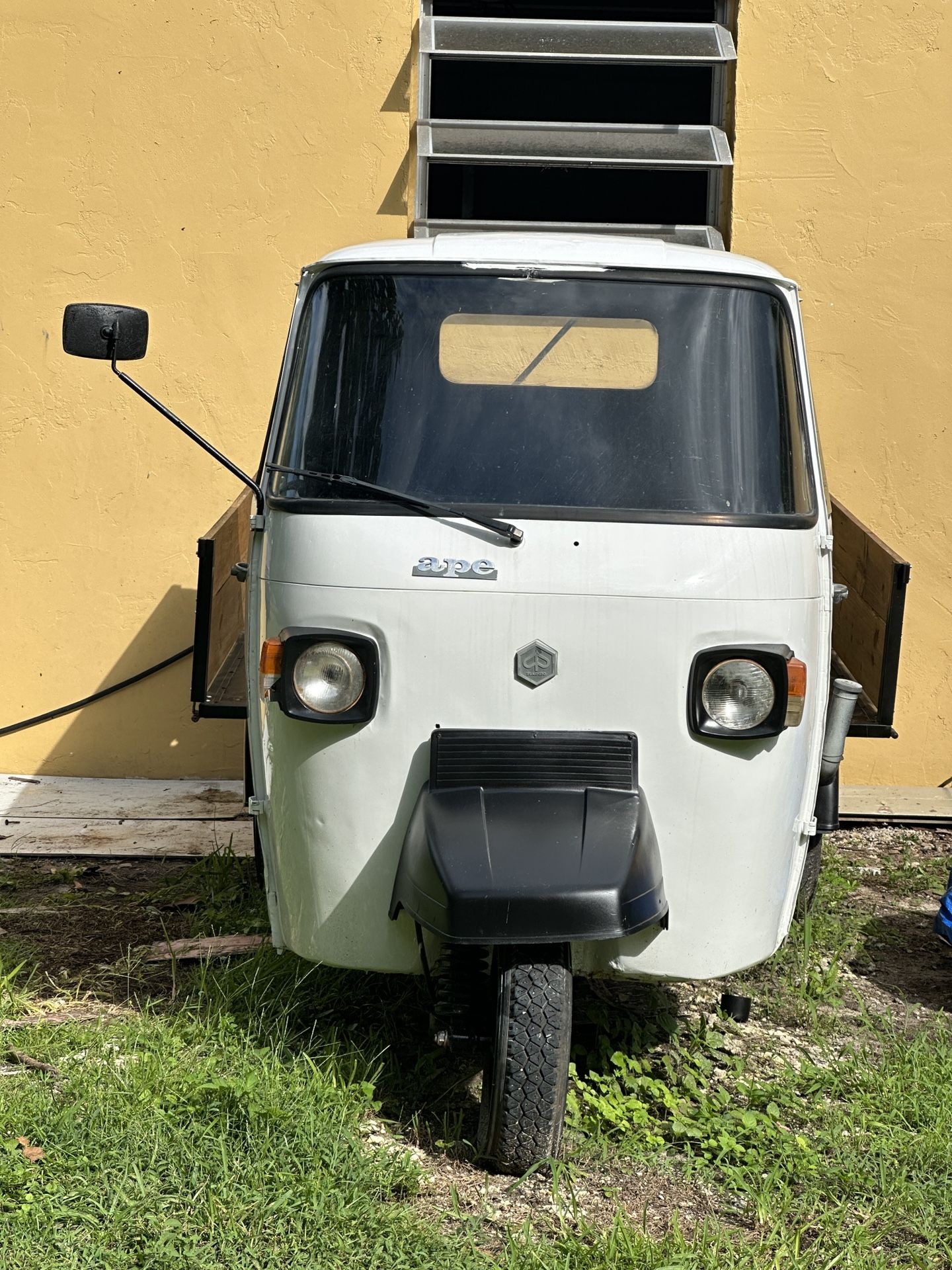 Ape Piaggio 600