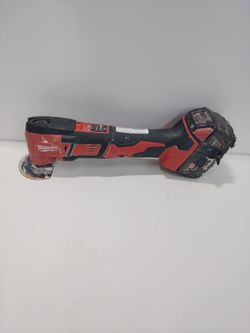 Milwaukee multi tool