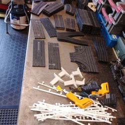 Aurora Slot Car Track & Accessoeries