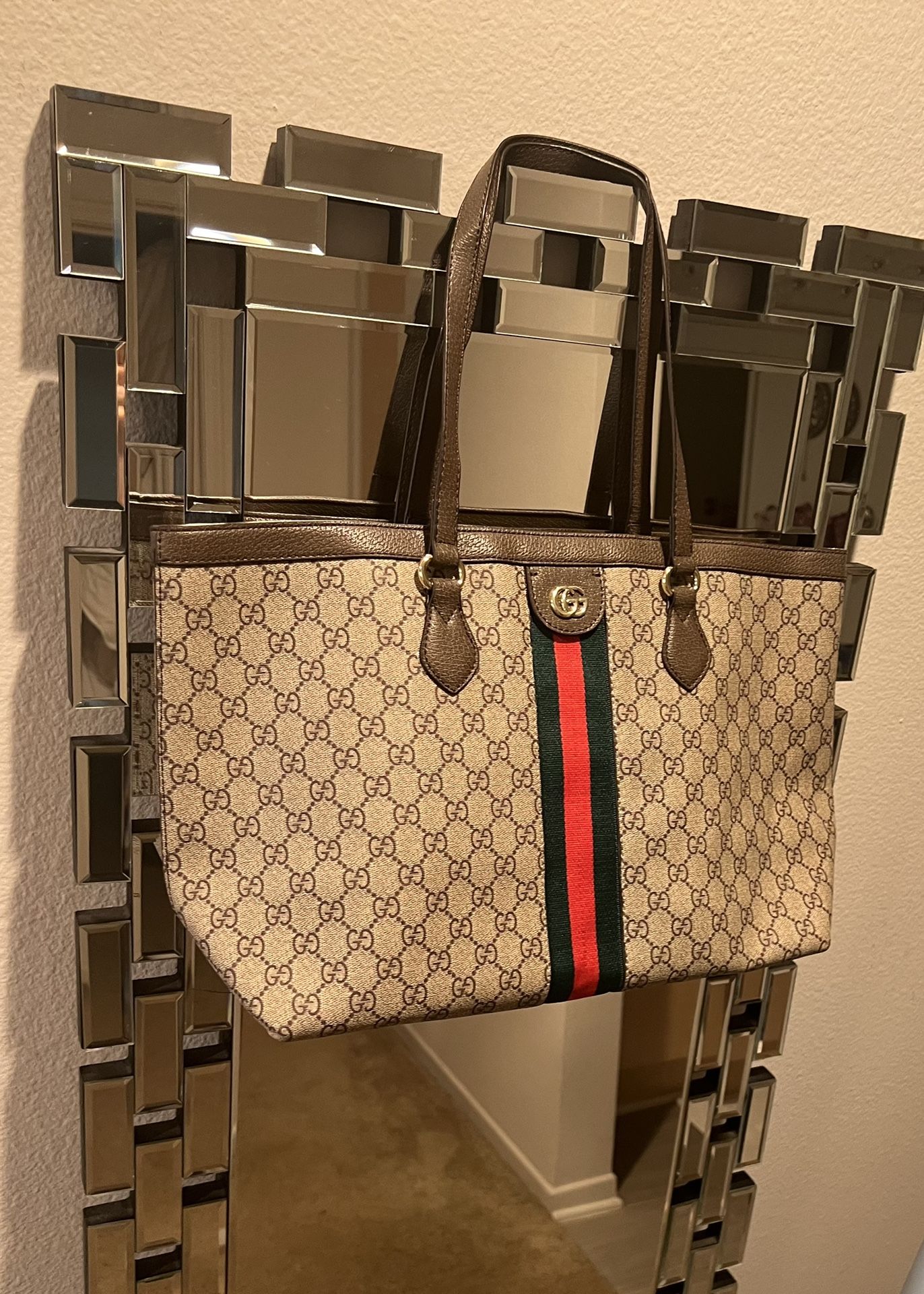 Gucci Ophidia Tote