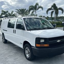 2006 Chevy express 2500 extended cargo van