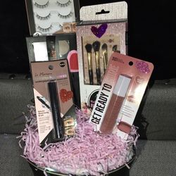 Mothers Day Makeup Bag Basket 