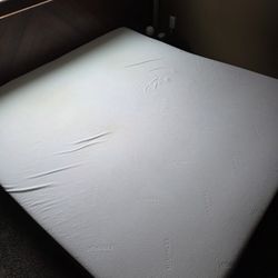 Used King Size Tempur-Pedic Mattress