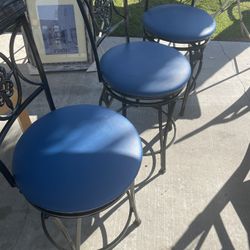 Bar Stools 