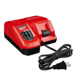 Milwaukee M18 Cargador Rápido NUEVO!!!! Milwaukee M18 Rapid Charger  NEW!!
