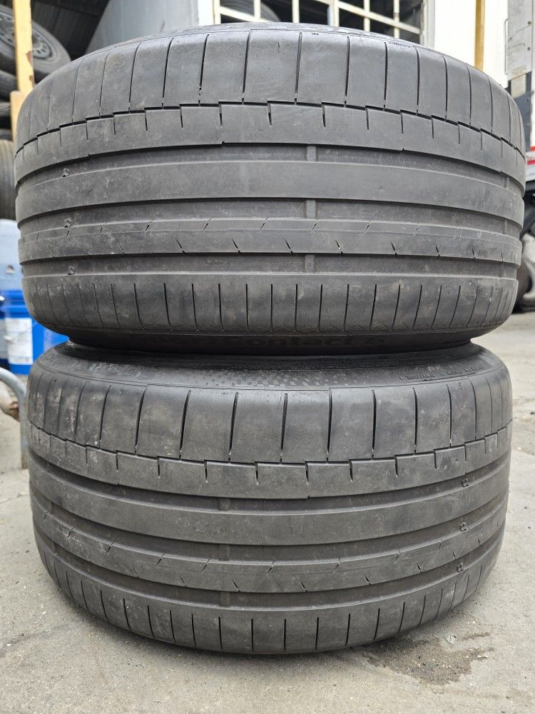 (2) 275 35 21 Continental Tires