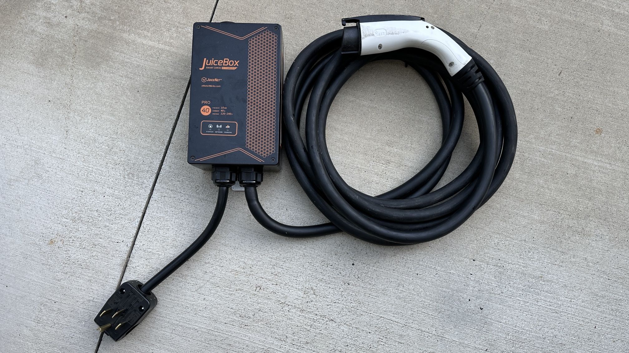 JuiceBox Pro 40 with JuiceNet: WiFi-equipped 40 Amp UL Listed Electric Vehicle Charging Station (EVSE) with 24-foot cable and NEMA 14-50 plug PREOWNED