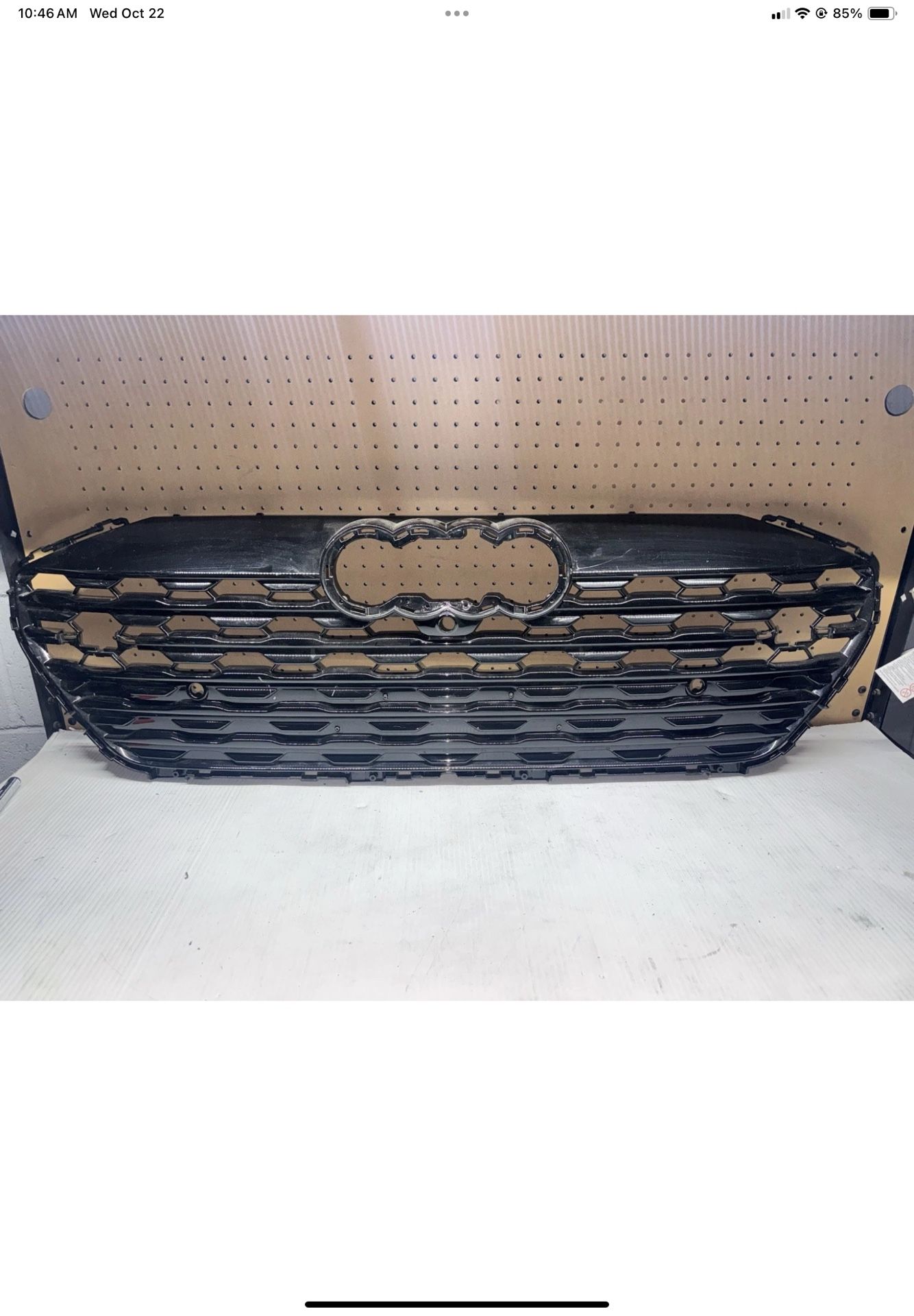 2024 2025 Audi Q8 E Tron Grille Black 