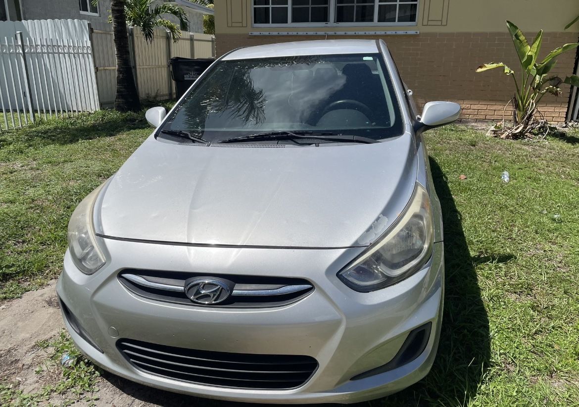 2016 Hyundai Accent