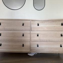 Dresser Set