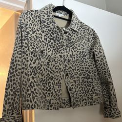 Baevely Women's Leopard Print Denim Jacket