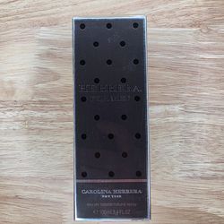 Perfumes para hombre Carolina Herrera 3.4oz $65