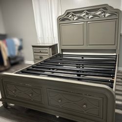3 Piece Queen Bedroom Set